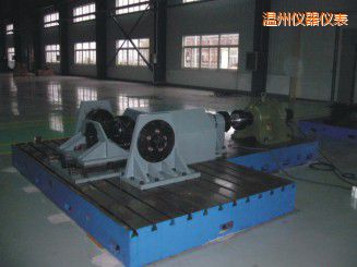 溫州微機(jī)控制驅(qū)動橋總成扭轉(zhuǎn)試驗機(jī)